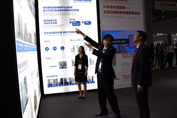 国产乱老熟妇吃嫩草