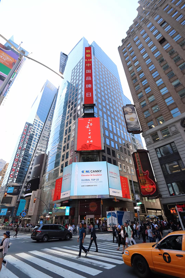 国产乱老熟妇吃嫩草