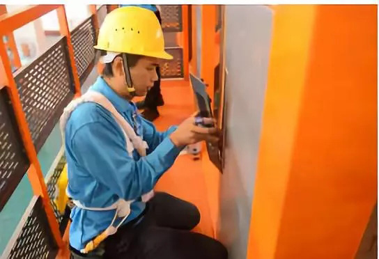 国产乱老熟妇吃嫩草