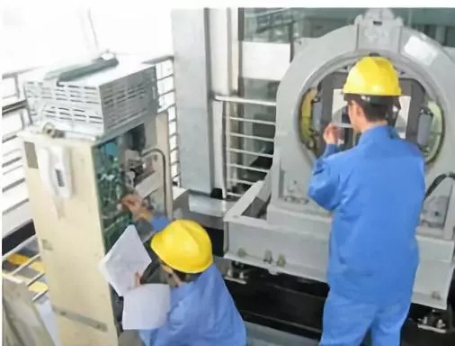 国产乱老熟妇吃嫩草